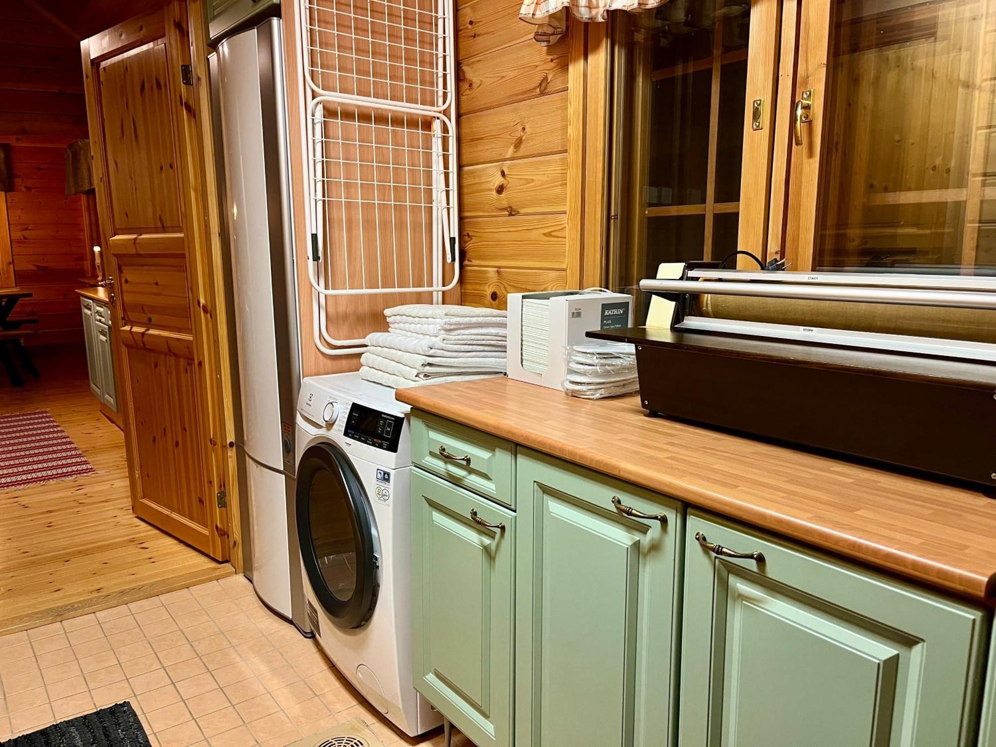 Log Cottages In 10 Min From Santa Claus Village-Sauna&Freeparking Рованиеми Экстерьер фото