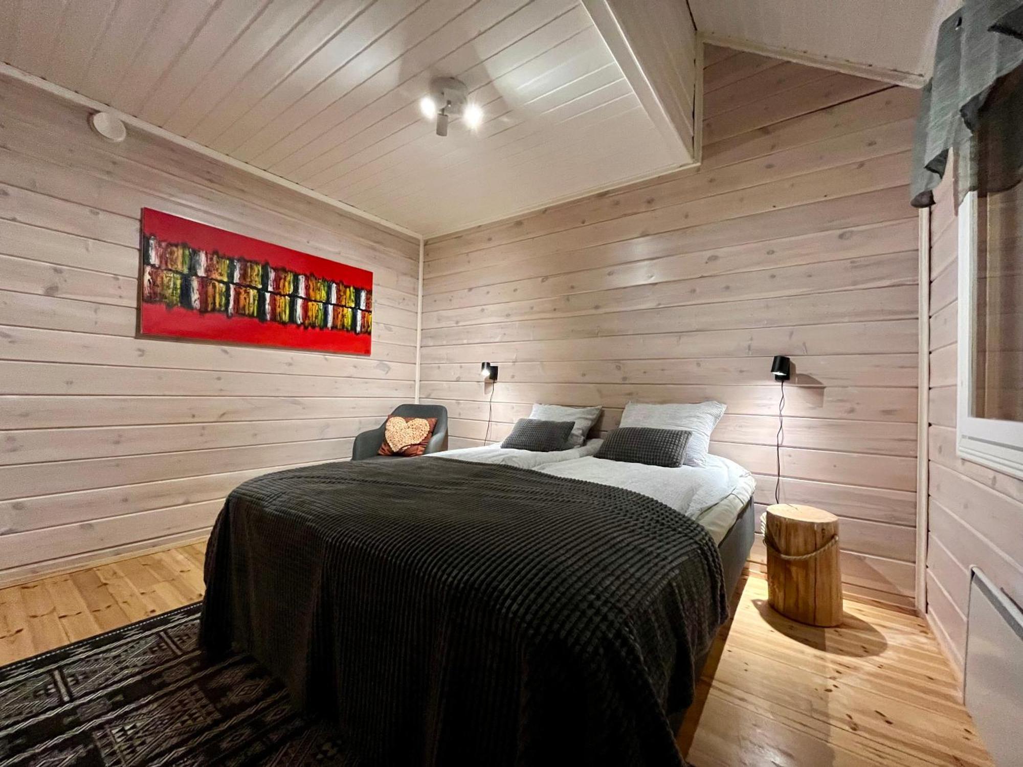 Log Cottages In 10 Min From Santa Claus Village-Sauna&Freeparking Рованиеми Экстерьер фото
